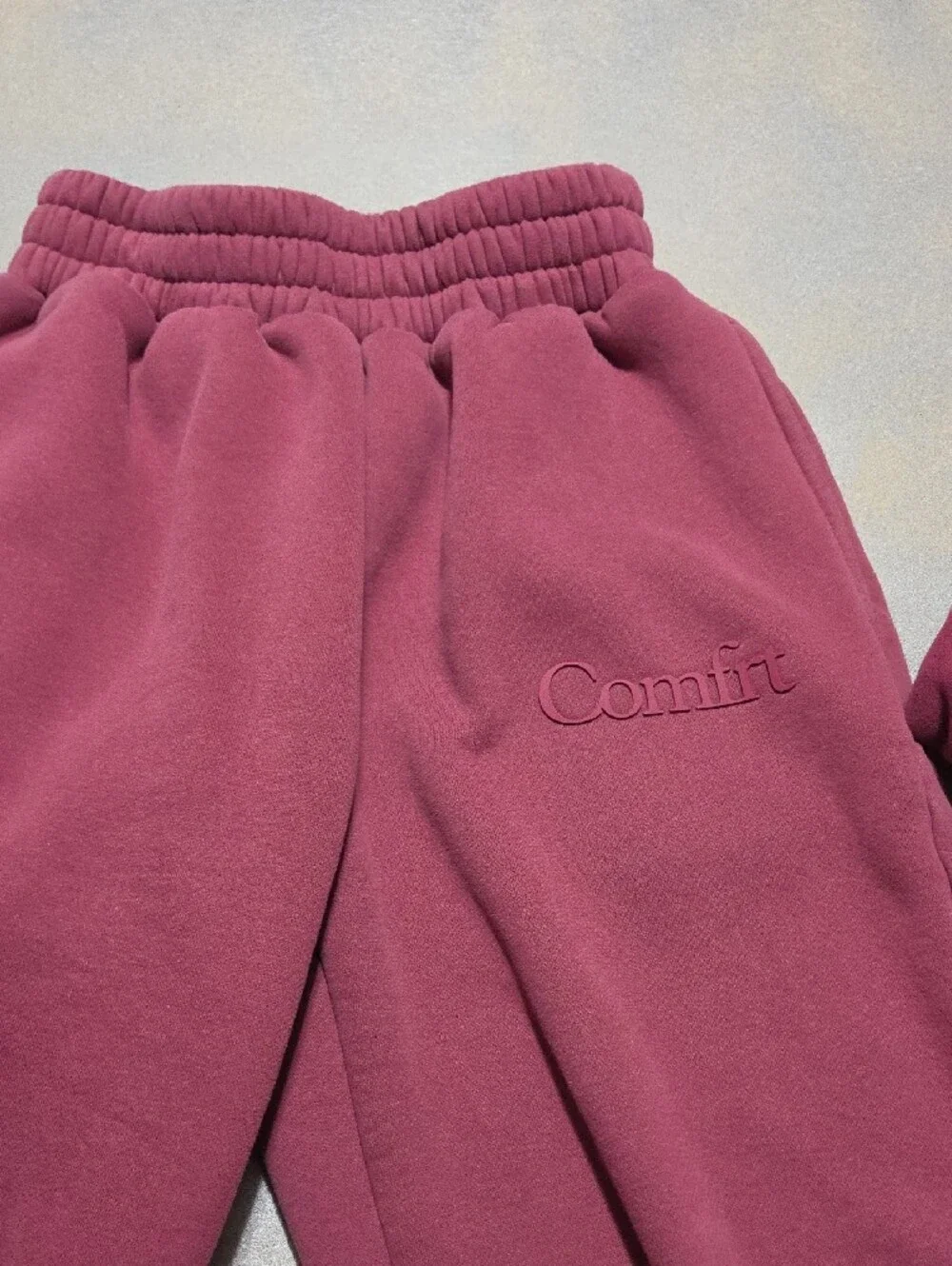 Cozy Maroon Hoodie & Joggers Set Top Is Small Bottoms Are Xs